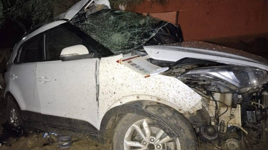 ଗଛକୁ ପିଟି ଦେଲା କାର୍‌; ୩ ମୃତ