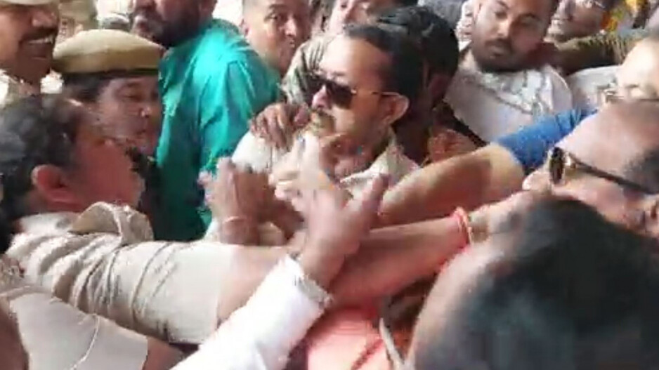 BJP MLA, IIC Dhanupali fight