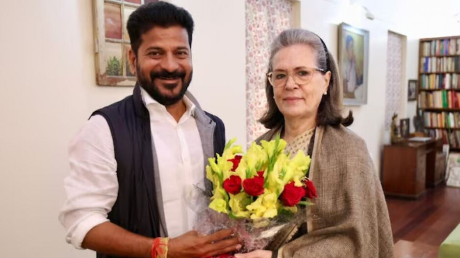 Revanth Reddy & Sonia Gandhi 