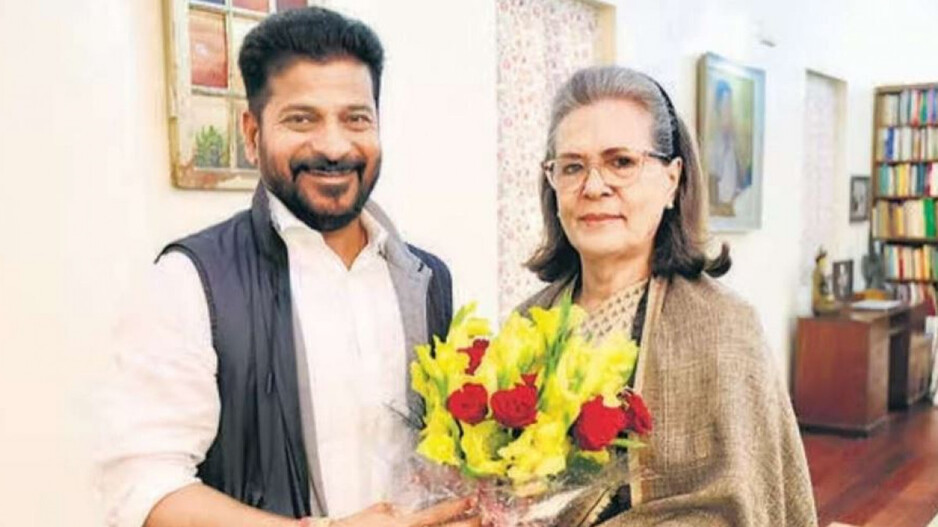 Revanth Reddy & Sonia Gandhi 