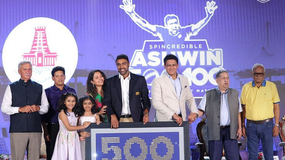 Ashwin Received the prize 