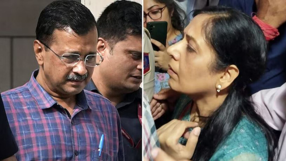 Arvind Kejriwal & His Wife Collected Photo 
