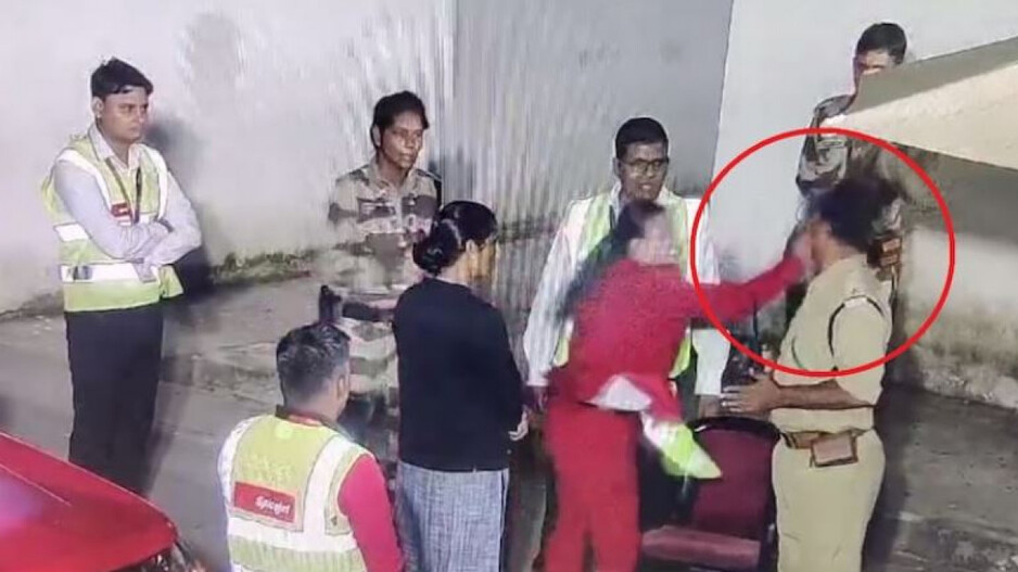 SpiceJet Spicejet Employee Slap CISF