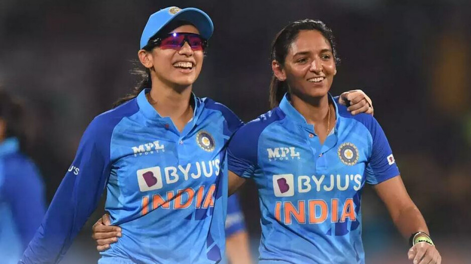 Smriti Mandhana & Harmanpreet Kaur 