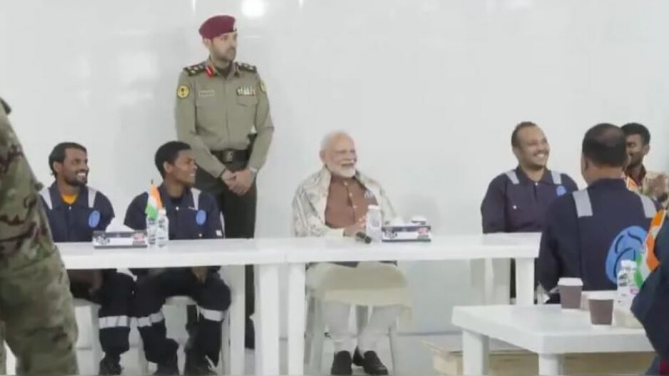 Modi Meet Indian Worker