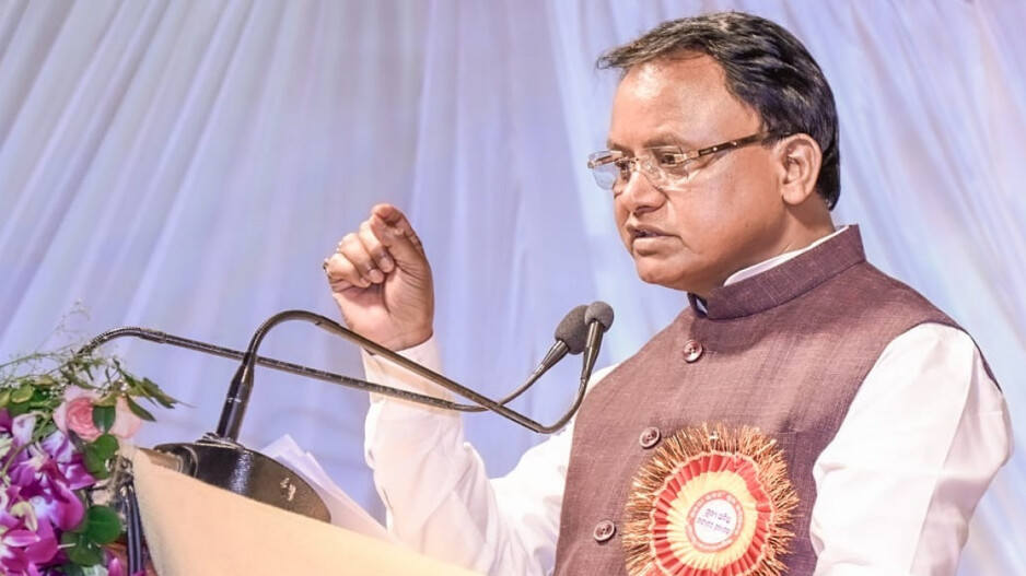 ୩ ଦିନ ଧରି ଅଚଳାବସ୍ଥା: ମୁଖ୍ୟମନ୍ତ୍ରୀଙ୍କ ହସ୍ତକ୍ଷେପ ପରେ ବି ଜିଦ ଧରିବସିଛି ଓଏଏସ୍ ସଂଘ,  ଆକ୍ସନମୋଡ଼କୁ ସରକାର ଆସିବେ କେବେ?