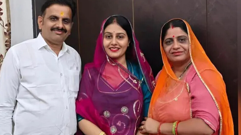 ଖୁଶବୁଙ୍କ ଖୁସି ନେଇ ଗଲା ବିମାନ ଦୁର୍ଘଟଣା, ସ୍ୱାମୀଙ୍କୁ ଭେଟିବାକୁ ଲଣ୍ଡନ ଯାଉଥିଲେ