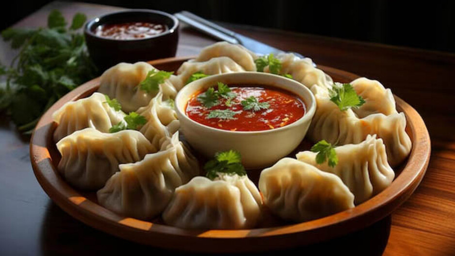 Momos