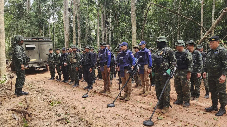 ତୀବ୍ର ହେଲା ଥାଇଲ୍ୟାଣ୍ଡ-କମ୍ବୋଡିଆ ଯୁଦ୍ଧ: ସୀମା ବନ୍ଦ, ସାଧାରଣ ଲୋକ ମୃତ, ଏଫ-୧୬ ମୁତୟନ