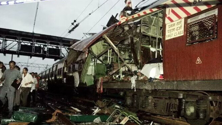 ମୁମ୍ବାଇ ଟ୍ରେନ ବିସ୍ଫୋରଣ ଘଟଣା: ଦୋଷମୁକ୍ତ ରାୟ ଉପରେ ‘ସୁପ୍ରିମ’ ରୋକ, କିନ୍ତୁ...