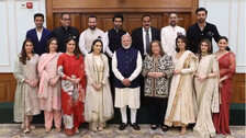 PM With Kapoor Family