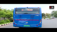 ‘ଅତିରିକ୍ତ ଜିଲ୍ଲାପାଳଙ୍କ ଗାଡିକୁ ପିଟିଲା ମୋ ବସ’ || Mo Bus Rash Driving Hitting To Car || Odisha Reporter
