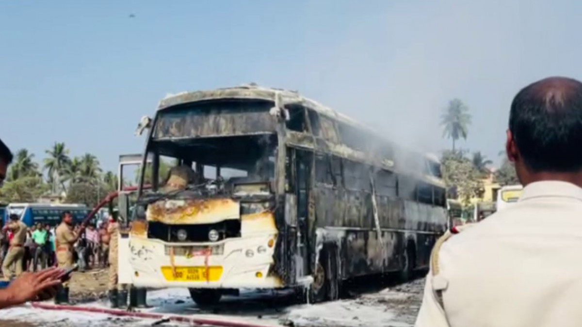 bus catches fire