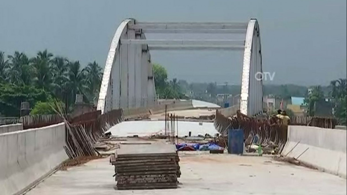 Under Construction Flyover bridge
