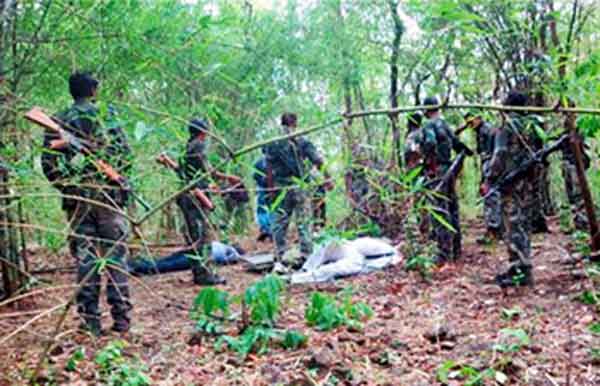 maoist-attack_naxallite_att