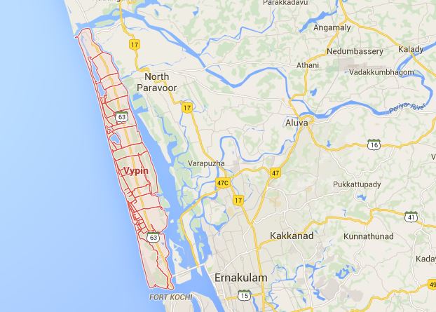 6 killed as Ferry boat capsized at Fort Kochi