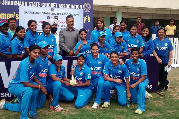 indian-women-team won