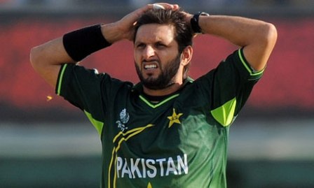 Shahid-Afridi-Show-Cause-notice-by-PCB