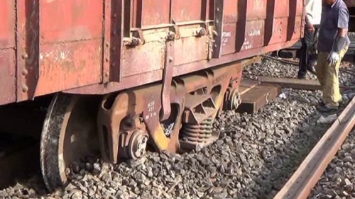 train-derailed
