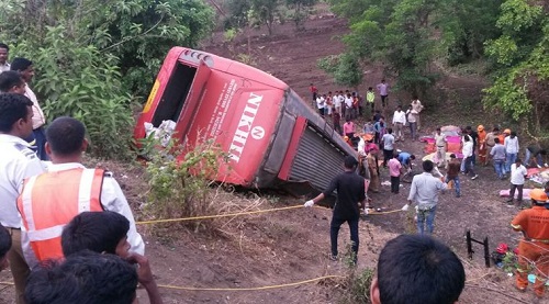 bus-accident-pune-mumbai-759