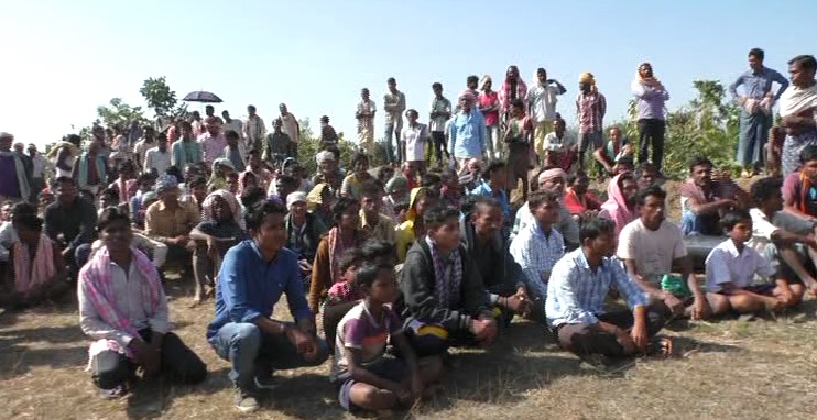 villagers-protest-in-boudha