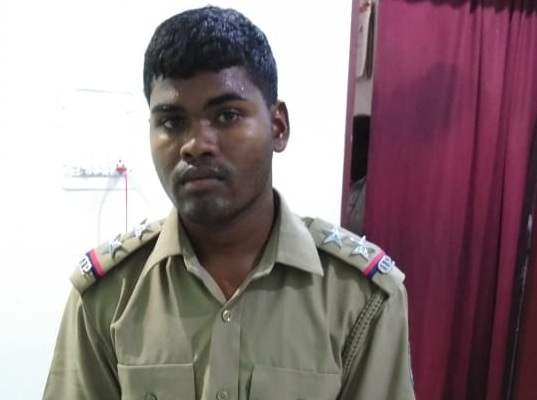 gobindapur thana police arrested fake police