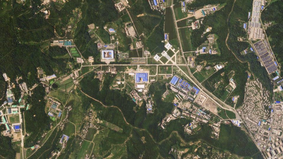 production-satellite-image-shows-north-sanumdong-missile_6602b558-9479-11e8-a9be-0a3dd955ac48