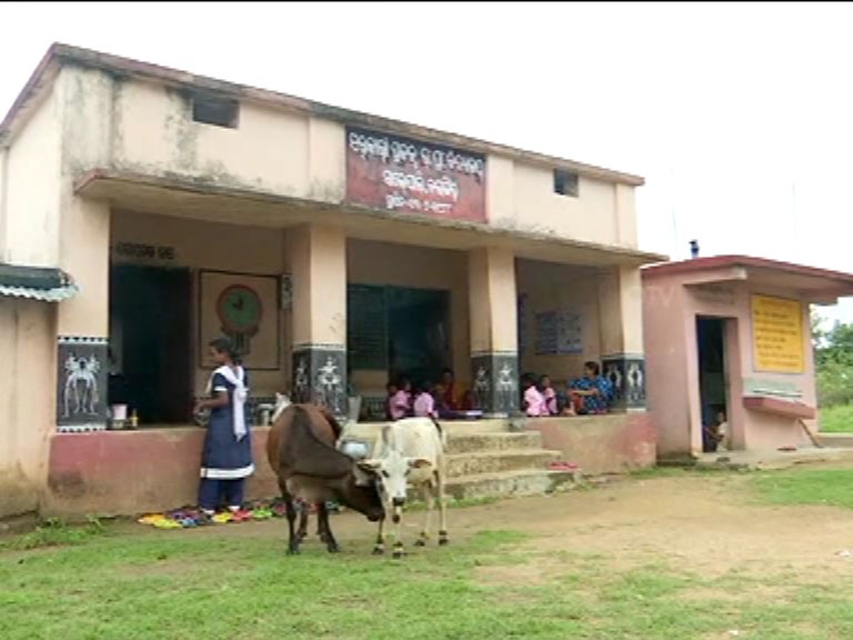 two school running in one school building in bolangir