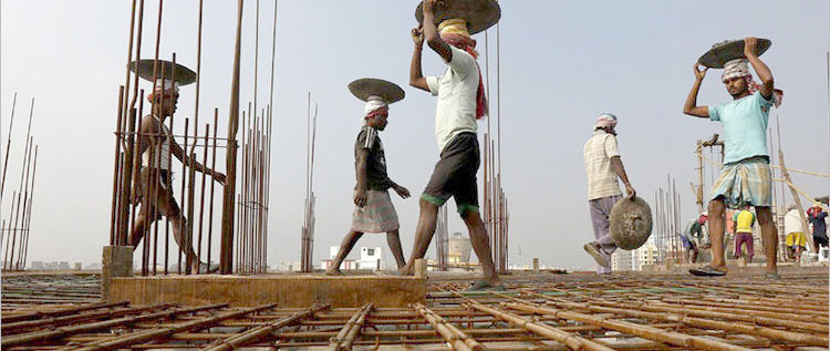 Construction-workers-should-live-dignified-life-Odisha-Chief-Minister-750x317