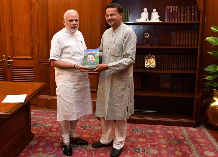 Bhartruhari_mahtab with PM