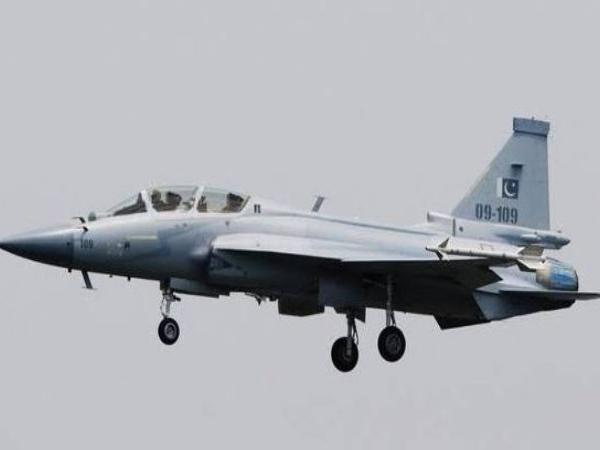 1552400348-JF-17