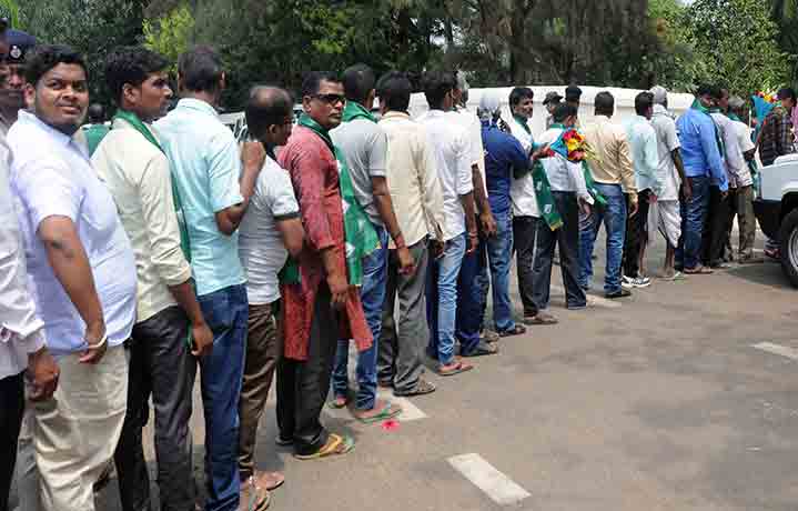 discontent-brewing-in-bjd-over-ticket-distribution
