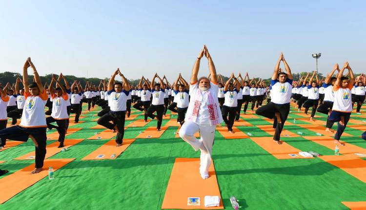 MODI YOGA (1)