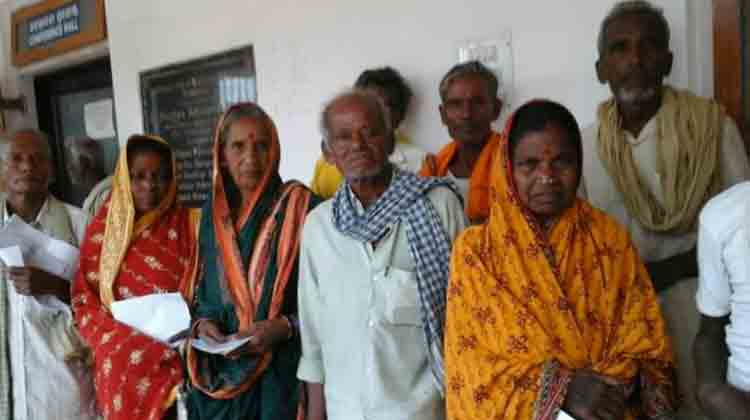 One-months-additional-allowance-to-all-beneficiaries-in-five-cyclone-affected-districts