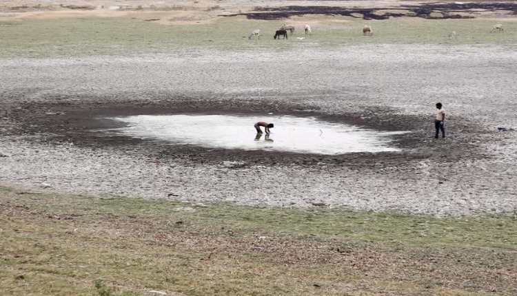 POND RIVER DRY