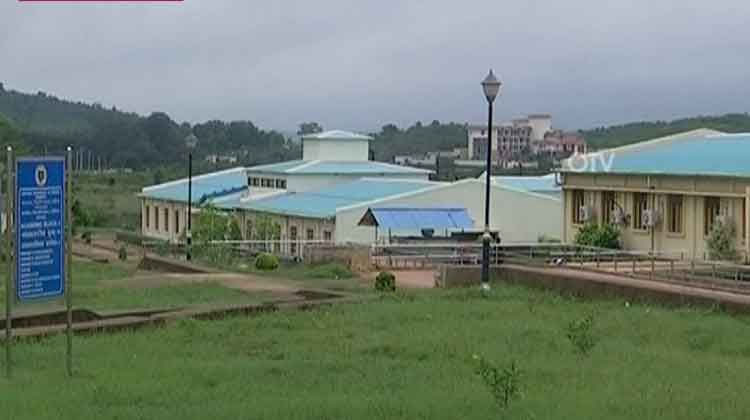 local-mp-demands-filling-up-of-posts-at-the-central-university-in-koraput