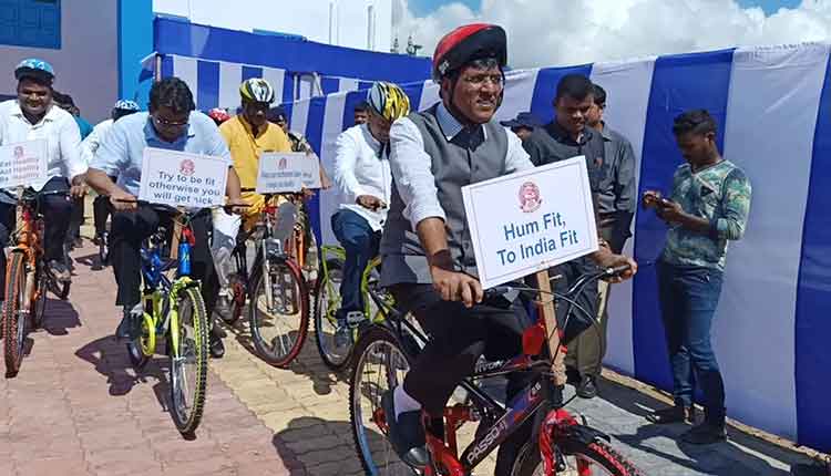 central-minister-cyclening-in-paradep