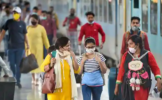 fine on not wearing mask in trains