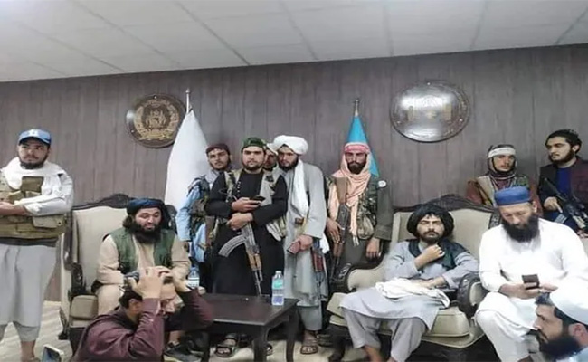 Taliban-at-afghan-cricket-b