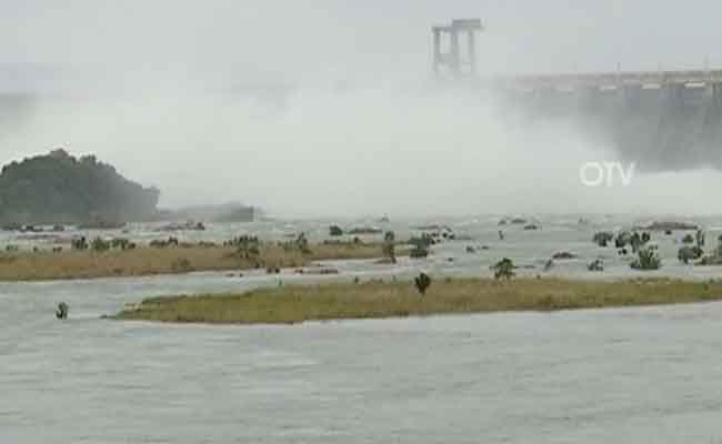 hirakud  dam