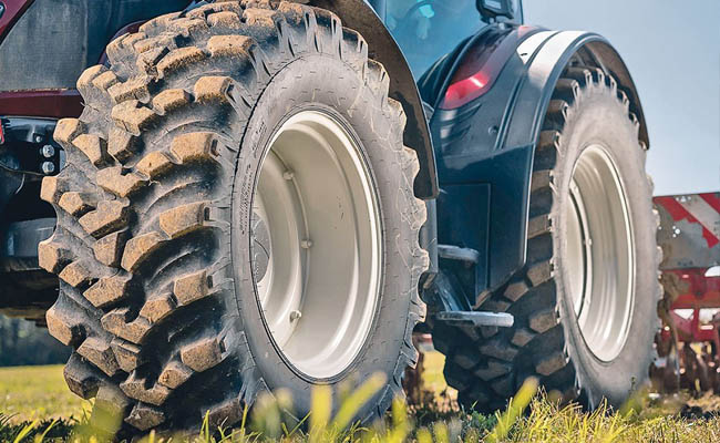 tractor tyre explode