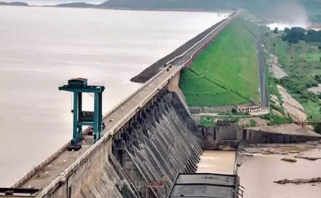 Hirakud Dam