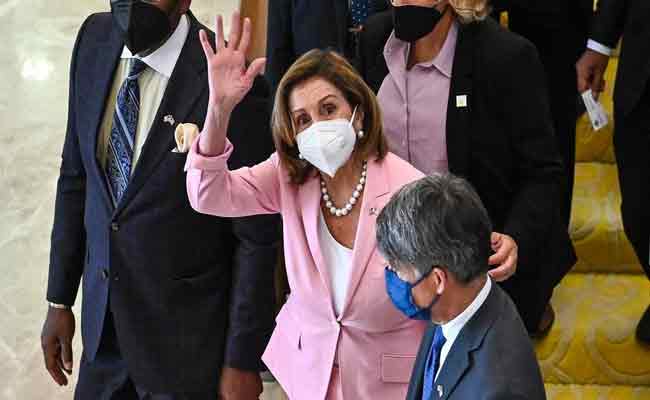 nancy-pelosi-in-taiwan