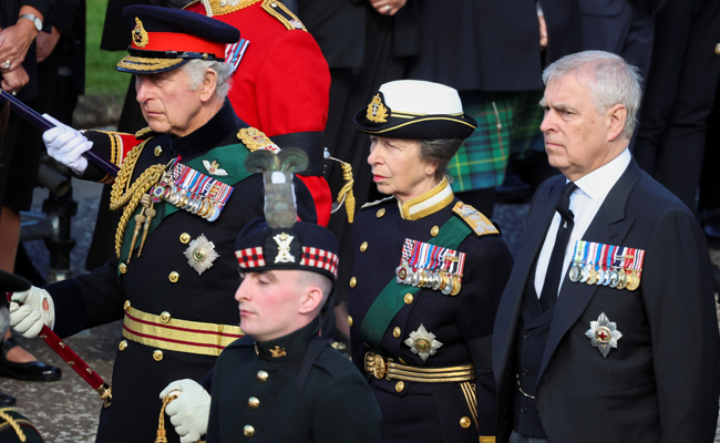 Heckling Prince Andrew