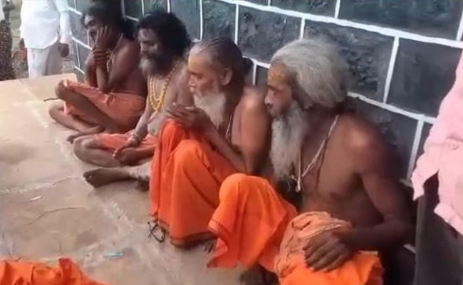 mob-lynching-of-sadhus