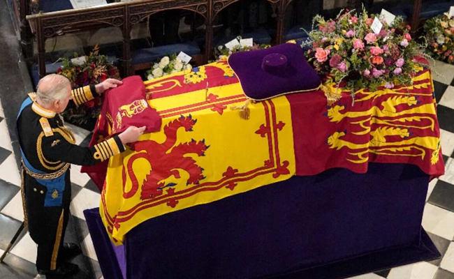 queen-elizabeth-laid-to-rest