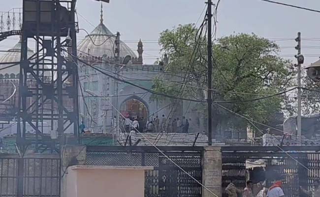 Babri mosque